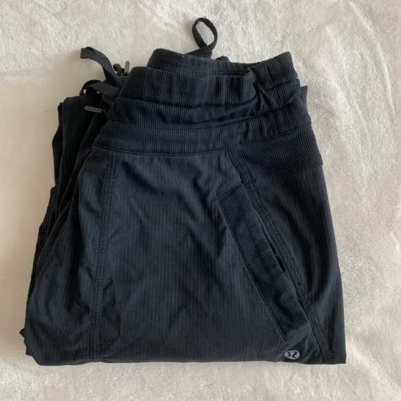 Lululemon Dance Studio Pant II - Picture 3 of 8